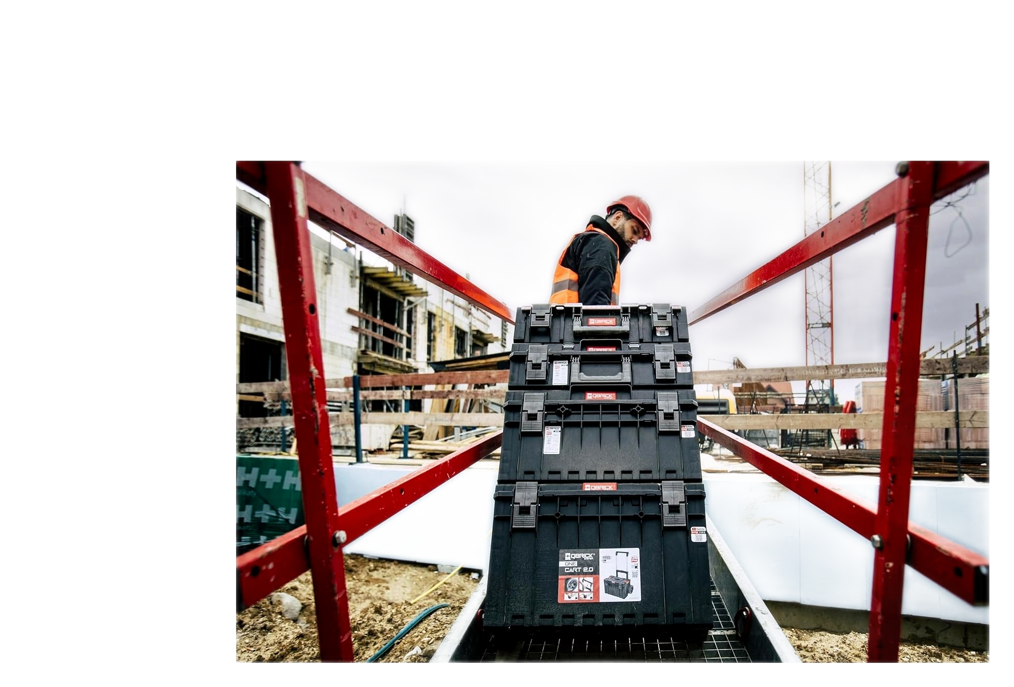 01-12_QBRICK SYSTEM TWO 6 .png