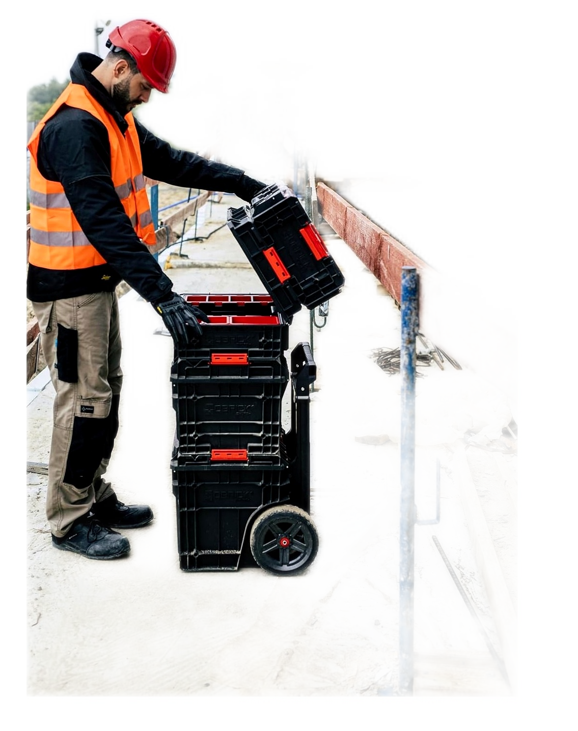 01-13_QBRICK SYSTEM TWO 6 .png